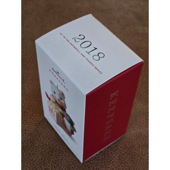 Hallmark Keepsake 2018 Movie Night Snowball & Tuxedo Ornament - Picture 2 of 5